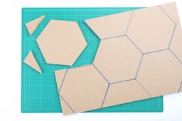 5fa02ef7096e4_corcho-uc2x13.jpg miniatura