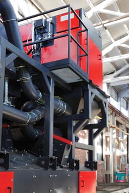 5ebec8d4e9a65_7400rojoseguridadnegro.jpg miniatura