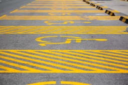 5ec2b37f7fd94_3575015600amarilloseguridadbrillante2.jpg miniatura