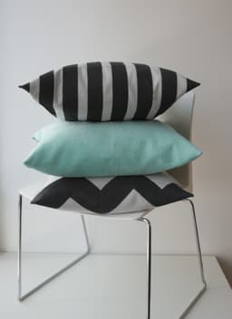 5ed3e93fdee6e_carbon-y-azul-sereno.jpg miniatura