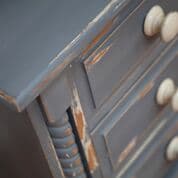 Imagen 5ed3ee3743094_311337chalkedbrochablebaseentintableoscuros13.jpg