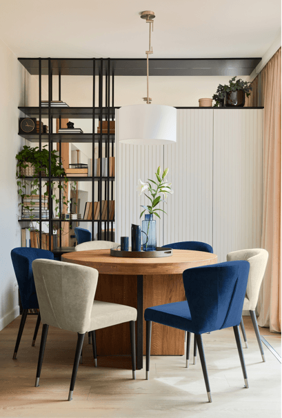 Imagen 61f1f795820af_sillasfabricazulmarino.png